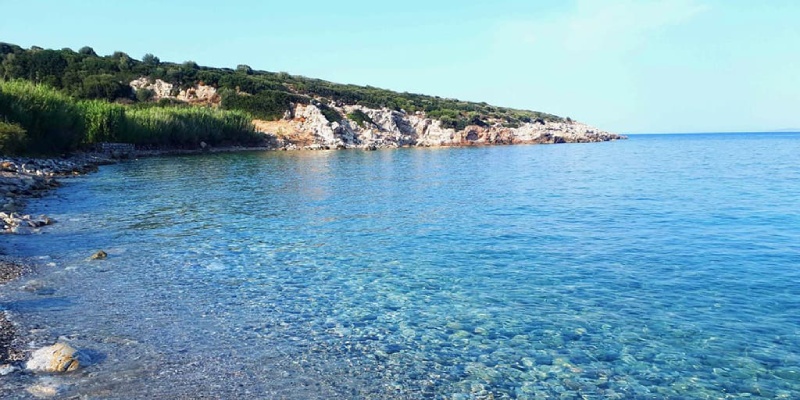 İzmir Karaburun ilçesi denize girilecek karaburun koyları